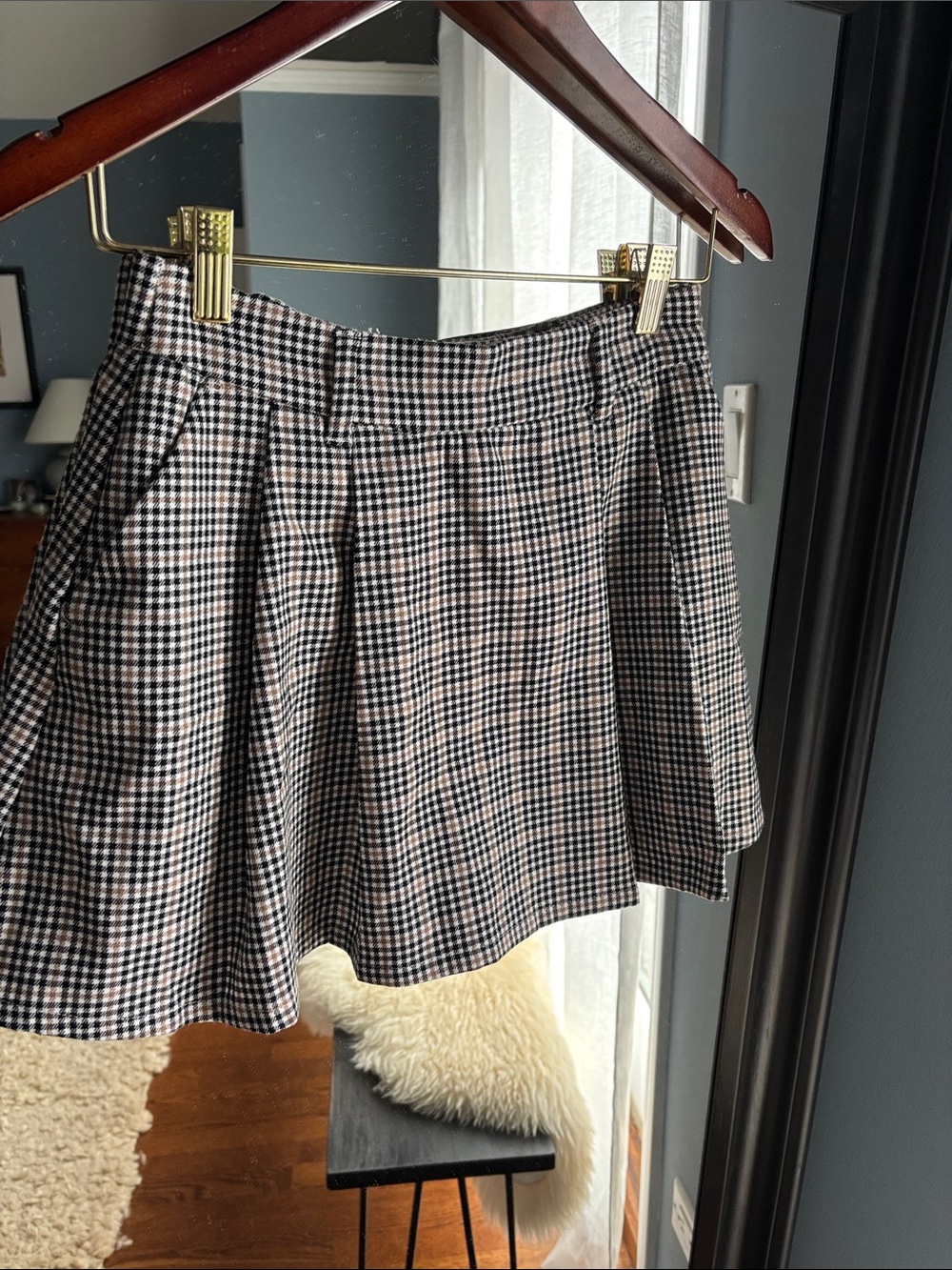 Hollister Black/Brown/White Plaid Circle Skort